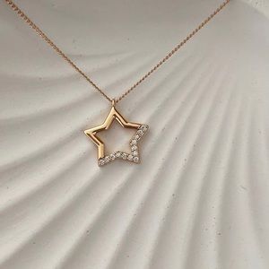 Star Necklace with Zirconium | 18K Gold Plated Luxury Jewelry